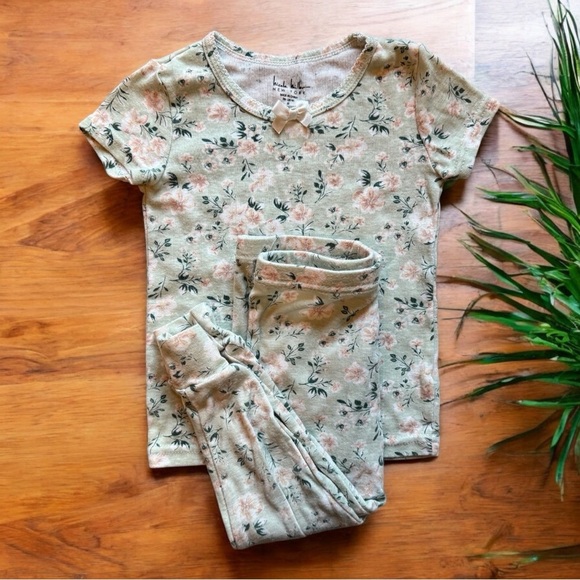 Toddler Girl Pajama Set Bundle - Size 3T (3 Sets) - Flamingos / Floral / Fruit - Picture 6 of 14